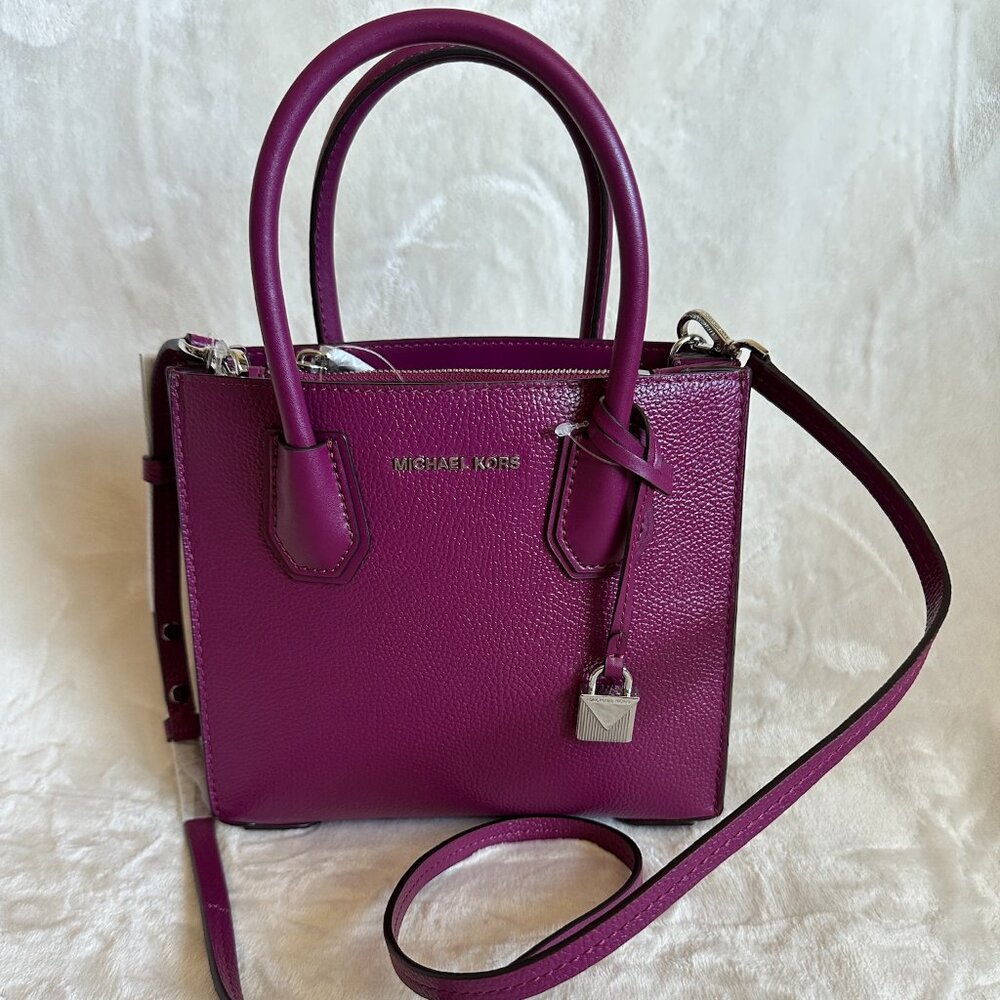 NWT RARE MK Michael Kors Mercer Studio Medium Messenger Leather In Garnet/Silver